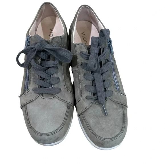 Vionic Women’s Abigail Gray Lace Up Zipper Weather Resistant Sneakers Sz 7.5 GUC - Picture 1 of 10